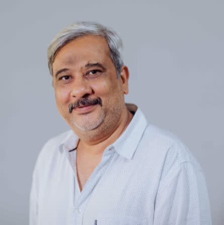 Portrait of Manoj Mittra
